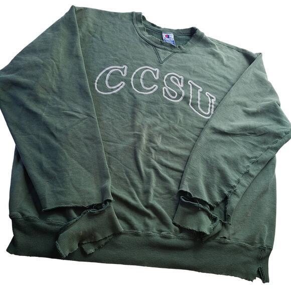 Vintage 90's Champion Destroyed Ripped Distressed CCSU Sweatshirt Men's XXL 2449 - Picture 1 of 12
